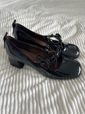 Black Mary Jane Shoes - 40